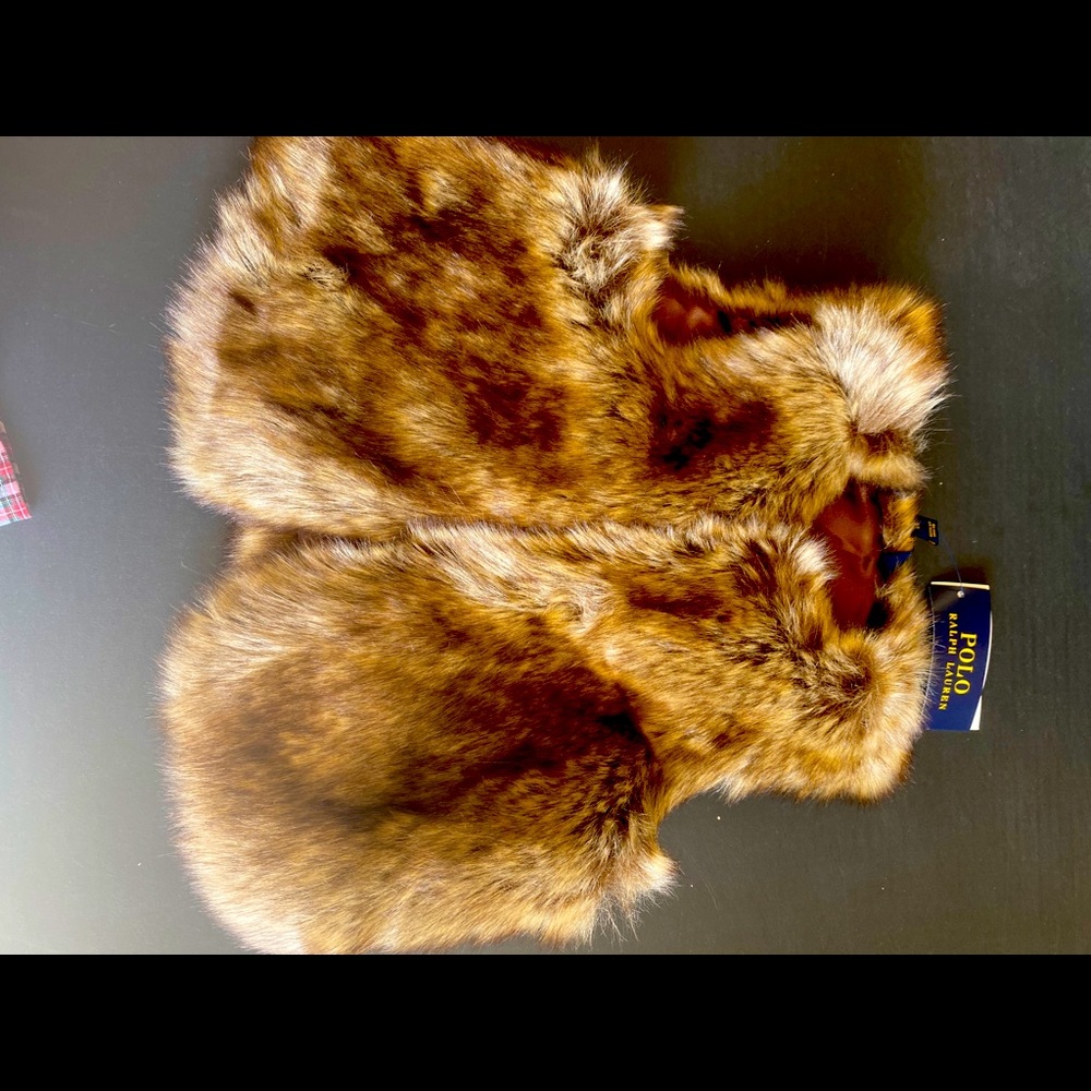 Girls faux fur vest